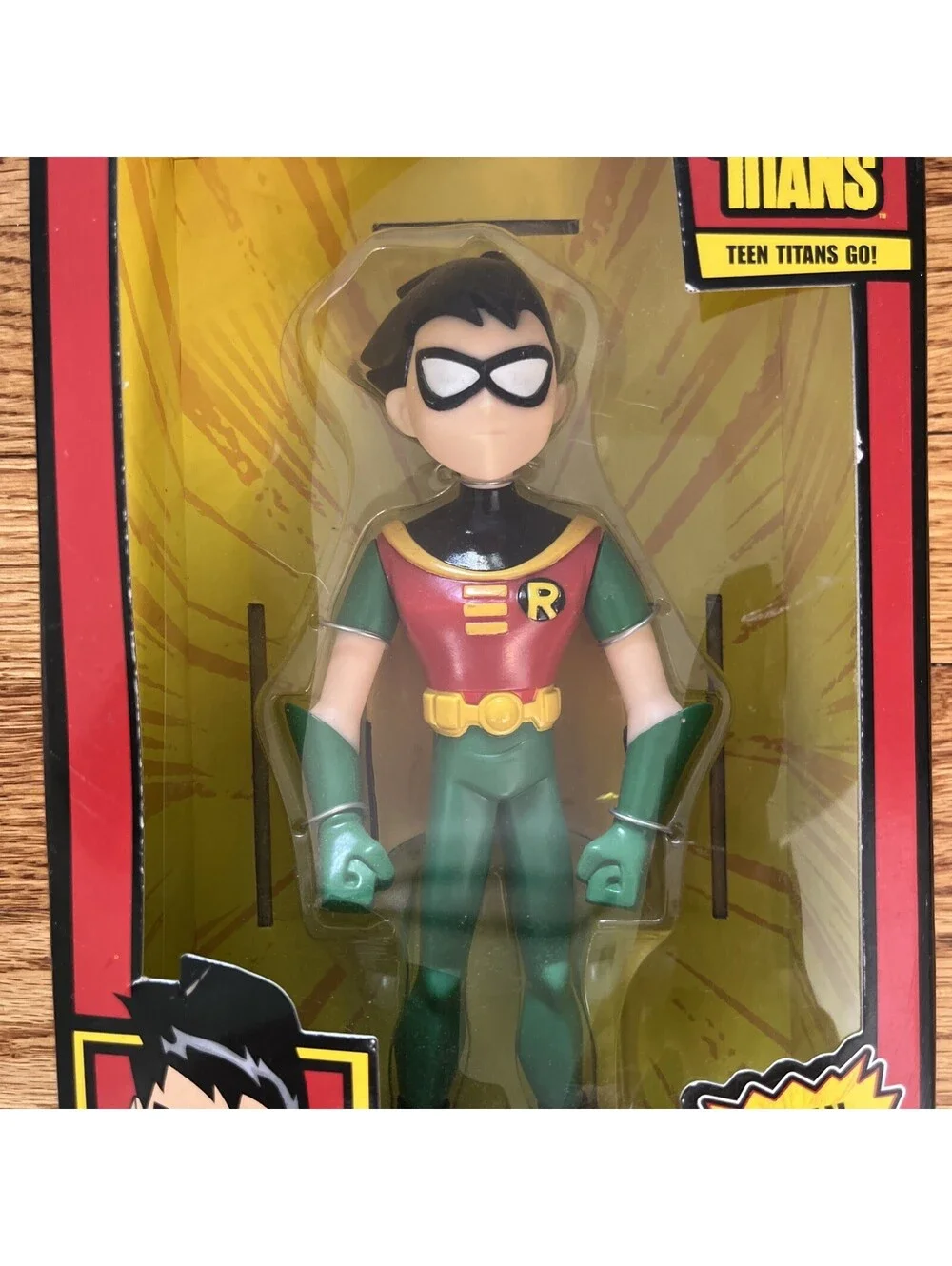 DC Comics ships fast